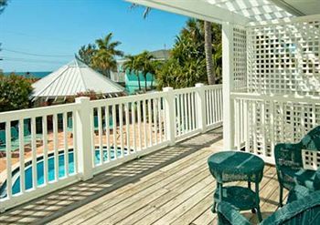 Tropic Isle At Anna Maria Island Inn Bradenton Beach Exterior foto